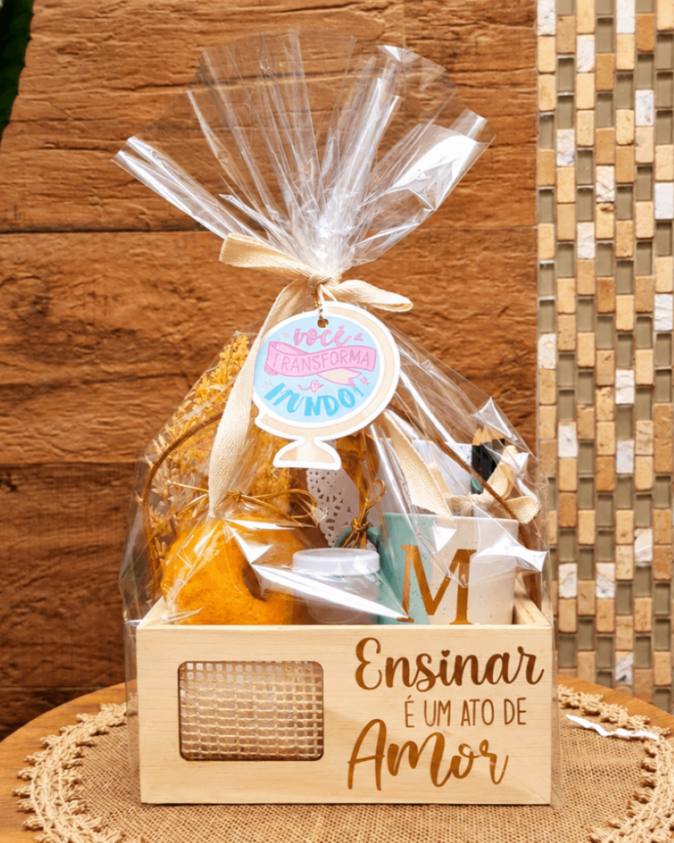 Presente Artesanal “Ensinar é Amor”